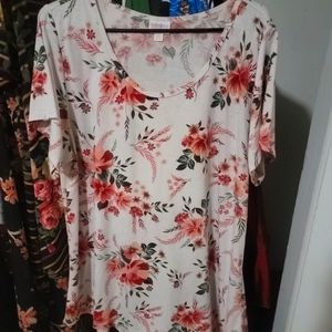 3xl Classic Lularoe Shirt